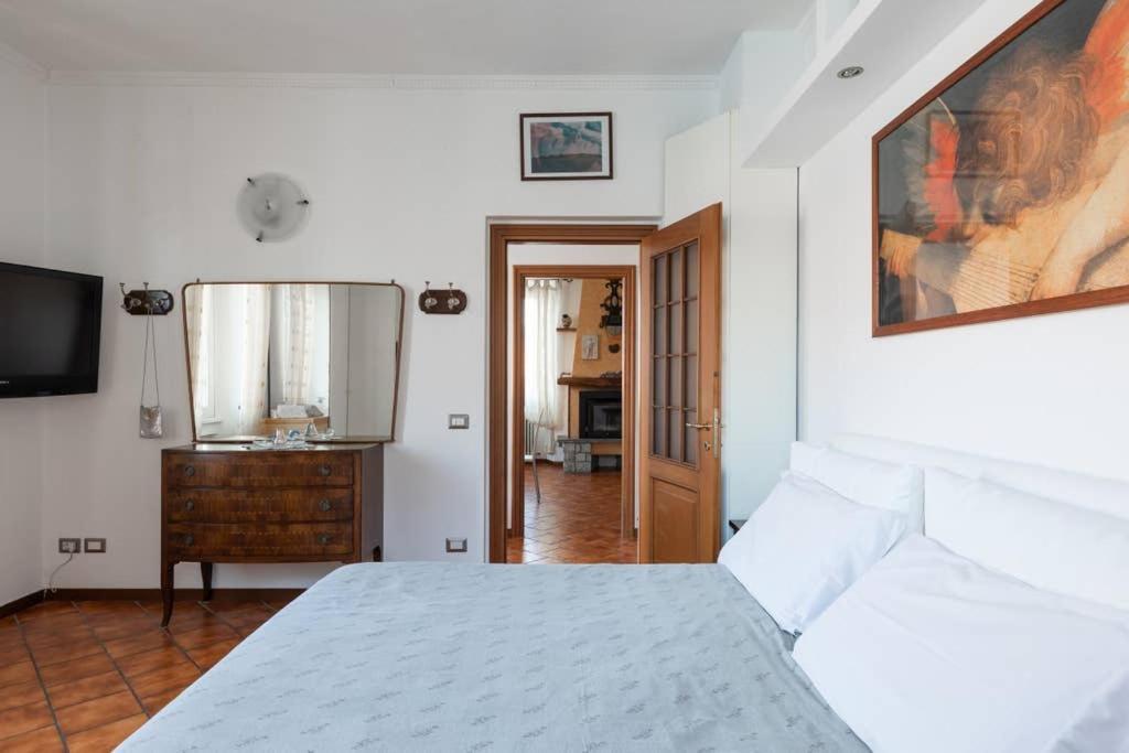 Casa Emi Διαμέρισμα Lezzeno Εξωτερικό φωτογραφία
